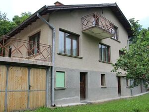 MOUNTAIN PROPERTY, 3-Storey house, 8 rooms, garage, Panorama