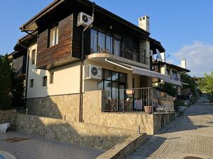 2-storied house without maintenance fee, Sunny Hills, Koshar