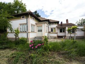 2- Bed house with nice garden near Balchik and the beach