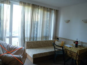 Studio in Saint Vlas, v.z. Intsaraki without maintenance fee