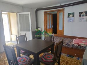 One-storey house, 7km to the beach