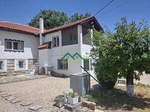Adorable *ready-to-move-in* *2-storeyhouse* *VARNA district*