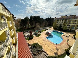 Pool View Apartment with 2 bedrs, 2 baths in Summer Dreams