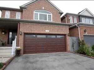  🔥🔥🔥Beautiful House Available on Sale in Brampton🔥🔥🔥