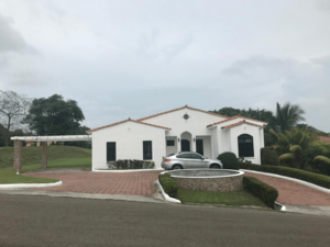 COUNTRY HOUSE FOR SALE IN HACIENDA PACIFICA, SAN CARLOS