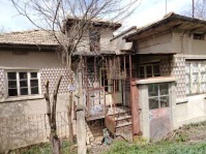 DOLETS Village Near Veliko Turnovo Popovo Bulgaria