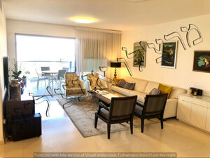 A 4 room apartment in the prestigious Naaman Towersw