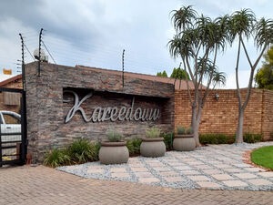 STUNNING TOWNHOUSE IN CENTURION - INCREDIBLE INVESTMENT