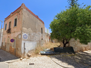 CENTENNIAL HOUSE FOR SALE IN LOULÉ