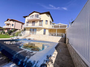 Big Luxury House with pool for sale 2 km from Sunny Beach