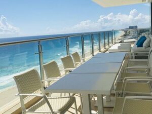 Apartment BR6 BA7, Emerald Hotel, Cancun