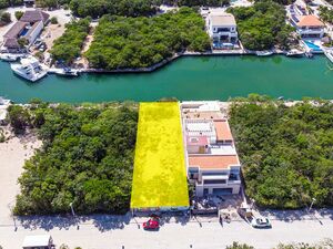 8,073 sqft marina front lot, Puerto Aventuras