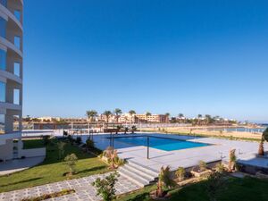 Beach Front 2-Bedroom apartment - Scandic Resort, Hurghada