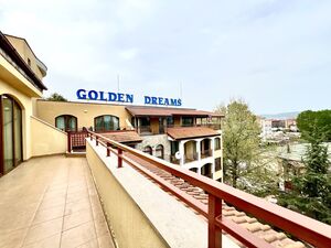 1-Bedroom Apartment with big Terrace in Golden Dreams