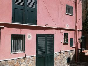 sh 800 town house, Caccamo, Sicily