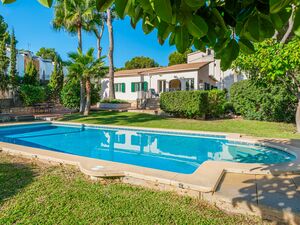 Villa with Pool & Gardens Near Port Santa Ponsa, Mallorca