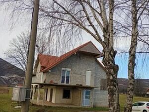 I am selling a house in Podgorica-Gornje Polje