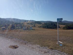 I am selling a plot of land in Zlatibor-Tornik