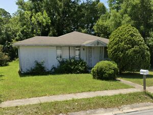 1619 N 6TH AVE, PENSACOLA, FL 32503-5202 2BD 1BA 1,296SQFT