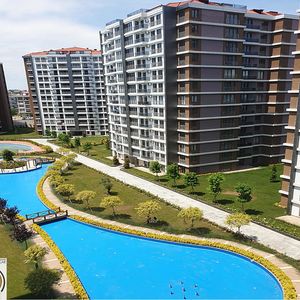 3+1 Compound apartment for sale in Beylikduzu Istanbul