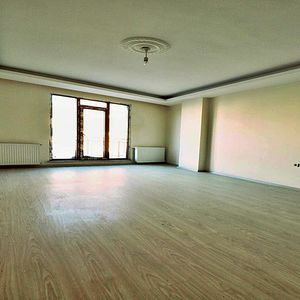 2+1 apartment for sale in Istanbul