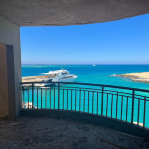  Studio 49 m panorma sea view with private beach. Hurghada