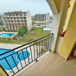 Apartment with pool view in Diamond Palace, Sunny Beach