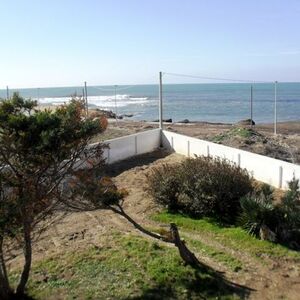 Panoramic Seaside Villa + land in Sicily - Villa Jacques