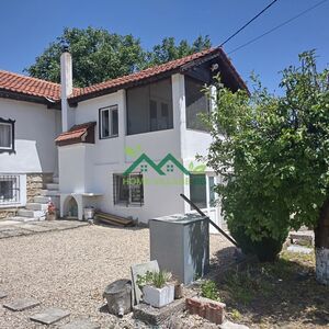 Adorable *ready-to-move-in* *2-storeyhouse* *VARNA district*