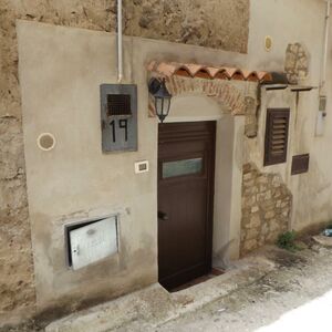 sh 804 town house, Caccamo, Sicily