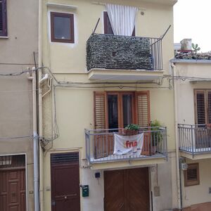 sh 805 town house, Caccamo, Sicily