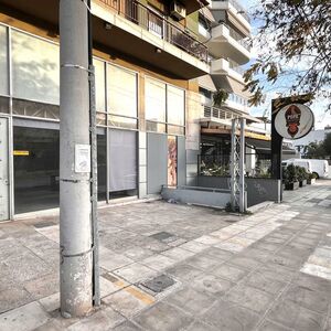 Commercial property in superb location in South of Athens
