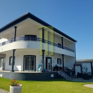 Detached house with 5 bedrooms and semi-furnished