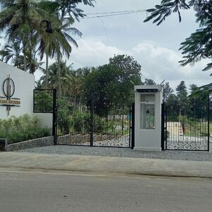 Premium villa plot for sale in low price