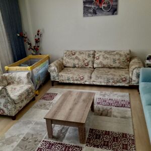 TWO BEDROOM APARTMENT SUITABLE FOR RENTAL INCOME 