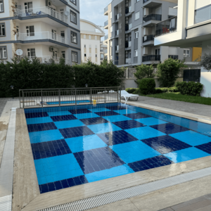 Three-room apartment just 900 from the sea in Antalya