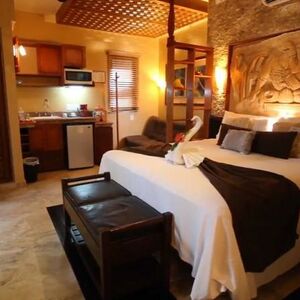 ECO HOTEL 6 CABINS FOR SALE LA RIVIERA MAYA, Playa del Carme