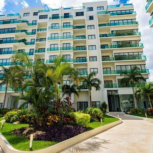 2BR 2BA, Luxury PH, Valle Aurora, Playa del Carmen