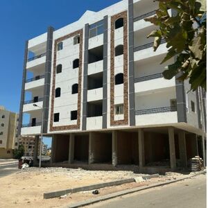 2 bedrooms ready to move,95 sq.m.in White Building, Al Ahya 