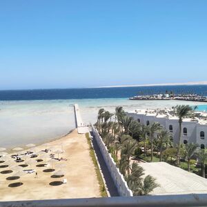  Apartment one bedroom 75m sea view in arabia