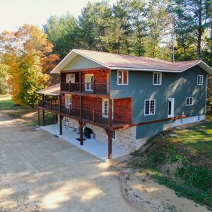 Luxury Home in the Driftless Region