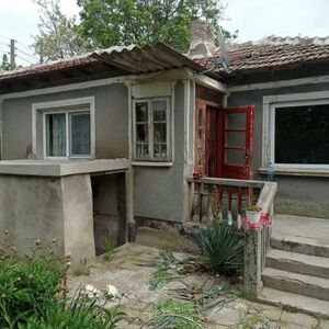 2-bed rural house with big garden near Durankulak