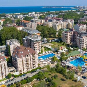 Modern 1-Bedroom Apartment in Tarsis Nova, Tarsis Club & SPA