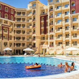 1 bedroom flat 97.93 m2 with pool view in Arabia area