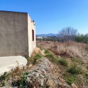 FTJ78 Land, a garage and building plot.