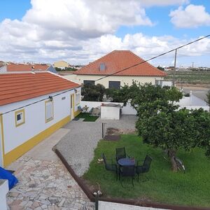 Charming Retreat 30 Minutes from Lisbon