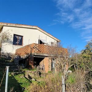 Charming farmhouse with land Extremadura/Madroñera/49.000€