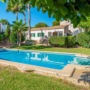 Villa with Pool & Gardens Near Port Santa Ponsa, Mallorca