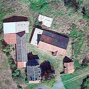 Farm with outbuildings Barn Hangers Land 