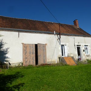 One Bedroomed House with Barn and large Garden with trees